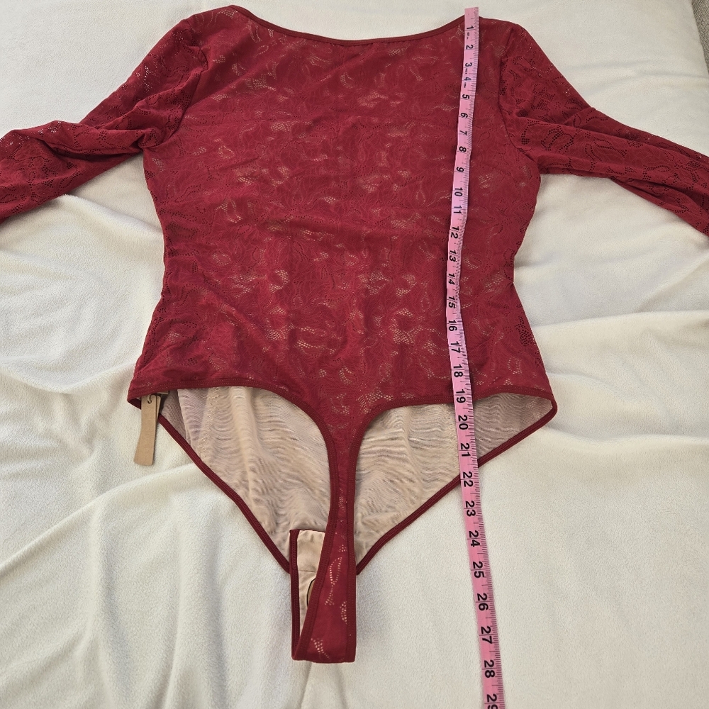 SHAPELLX Lace Glamour Leavy Florals Long Sleeve Bodysuit Size XL NWT Red - Picture 2 of 6